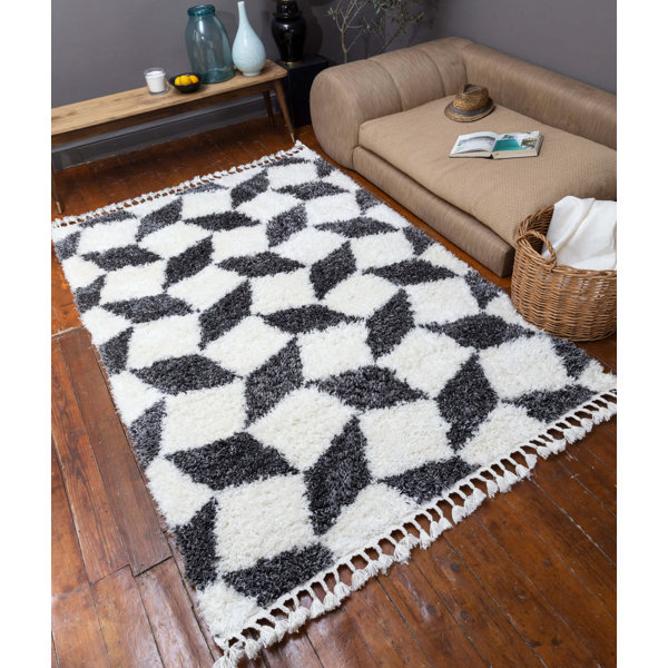 Corrigan Studio® Maelina Shaggy Geometric Design White Anthracite